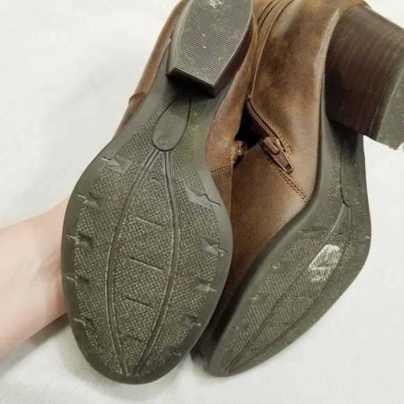 Baretraps Womens Leather Raewyn Heeled Ankle Boots Side Zip Brown Sz 8.5 M - Picture 3 of 14